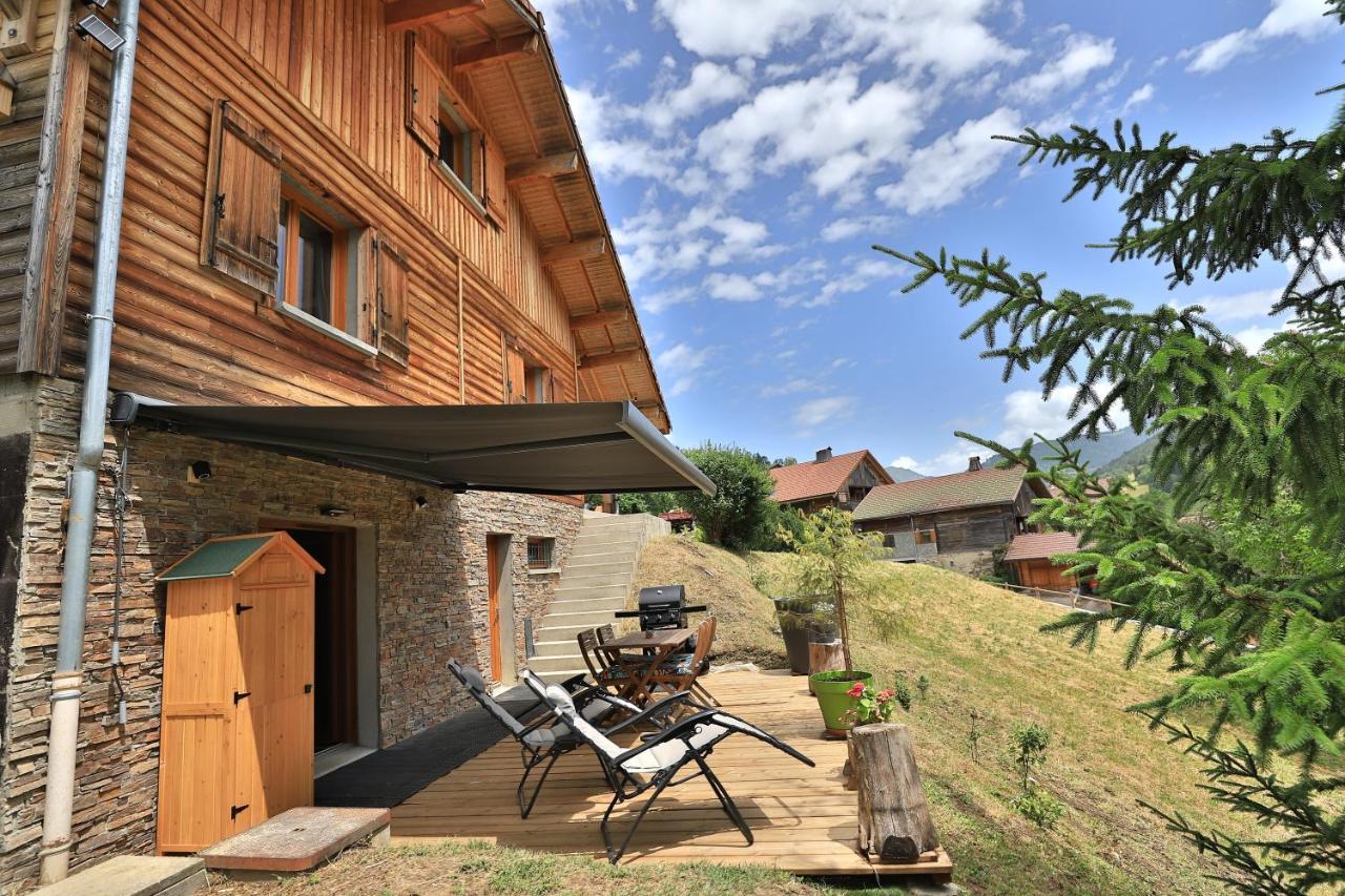 Les Villards-sur-ThônesStudio Du Coin - Vue Montagne, Au Calme, Terrasse - Aravistourアパートメント エクステリア 写真