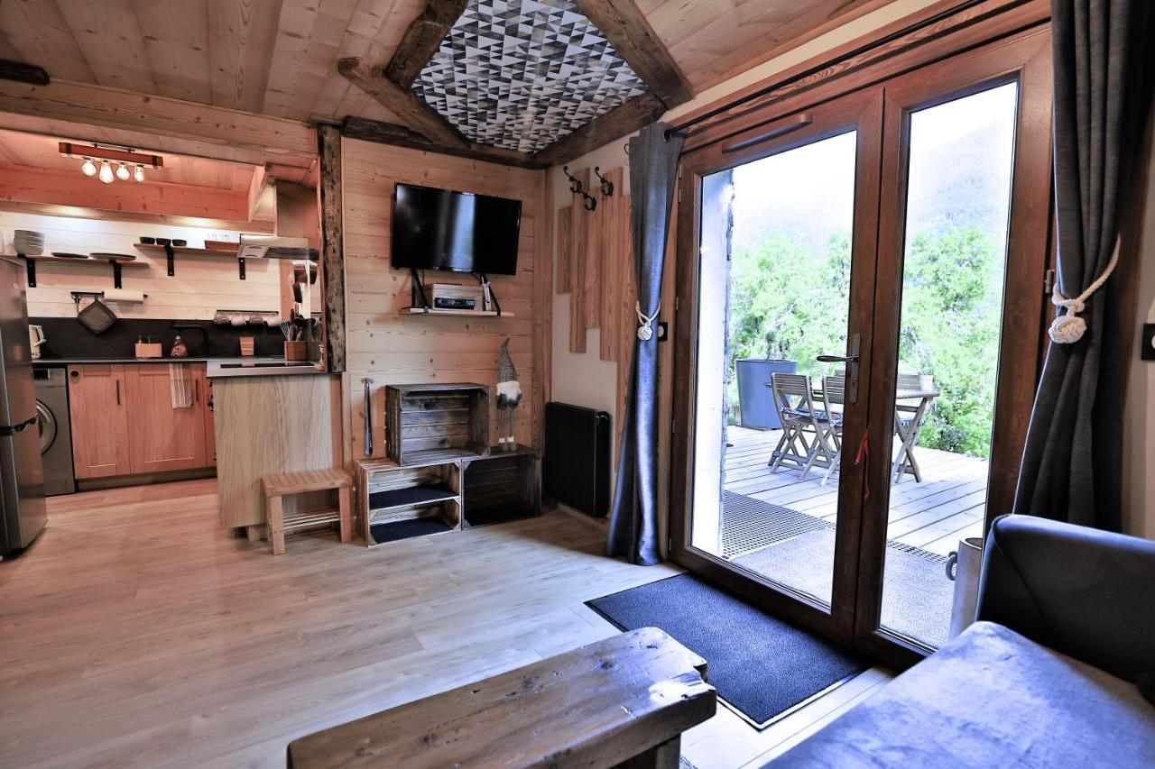 Studio Du Coin - Vue Montagne, Au Calme, Terrasse - Aravistour Les Villards-sur-Thônes エクステリア 写真